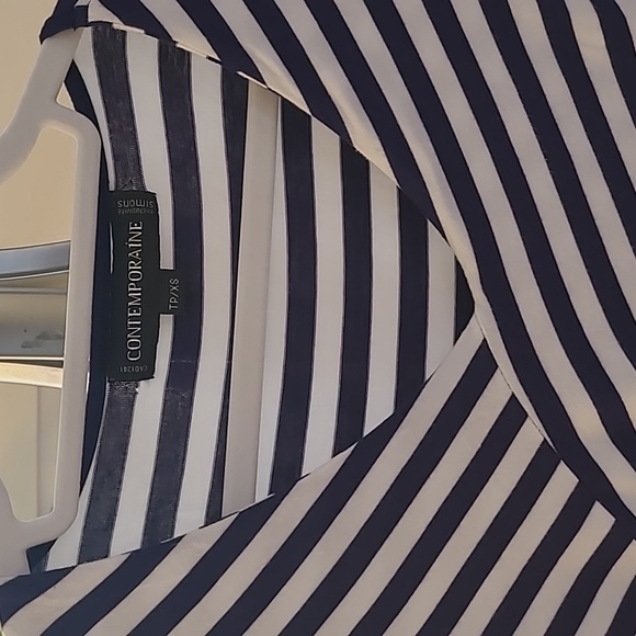 Chandail from simons - Picture 5 of 6